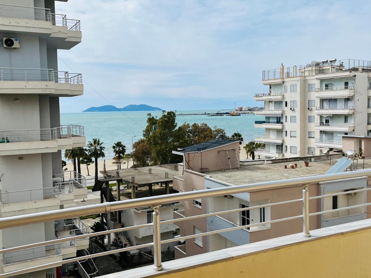 Da Vinci Sea View Apartment Vlore